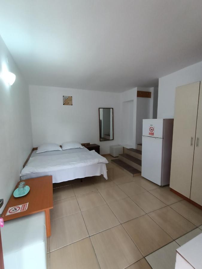 Hotel La Mariana Vama Veche Exteriér fotografie